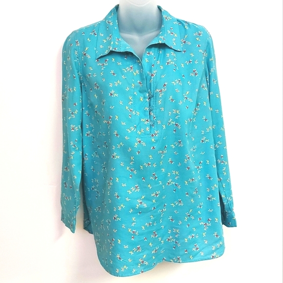 🛍3 for $25- Talbots Turquoise Shirt with Mini Flowers, Size Small🛍 - Picture 3 of 11